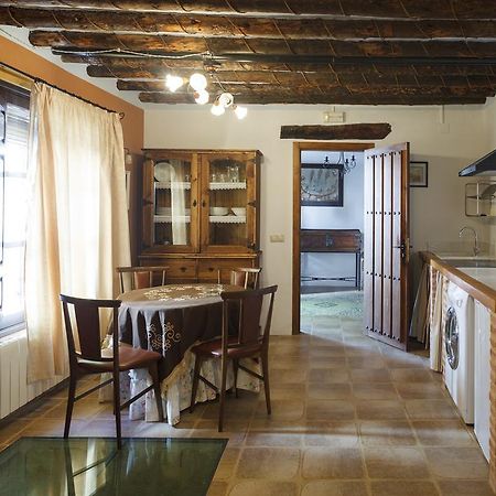 La Casa Del Tio Venancio Pensionat Caracenilla Exteriör bild
