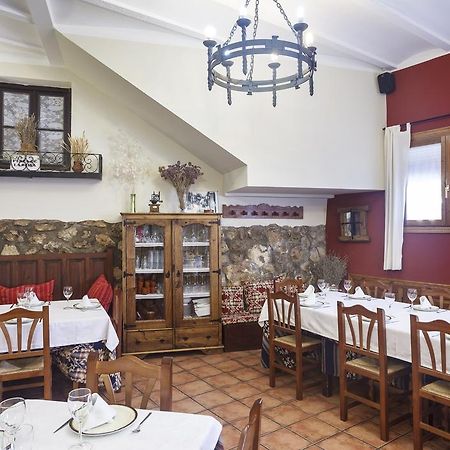 La Casa Del Tio Venancio Pensionat Caracenilla Exteriör bild