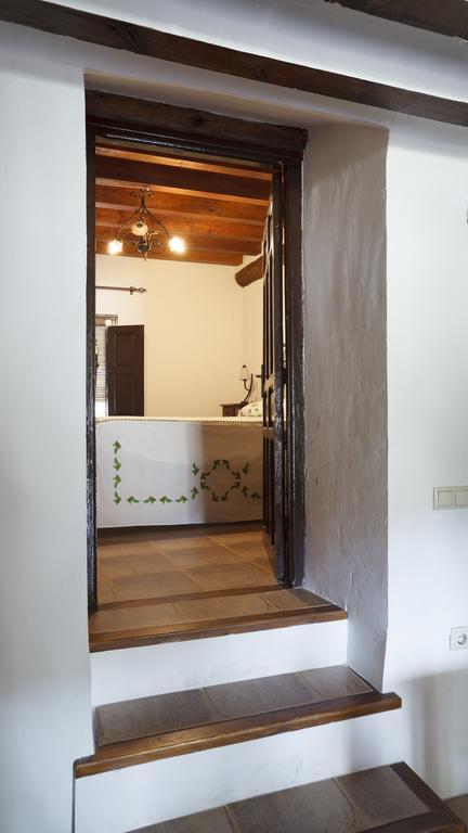 La Casa Del Tio Venancio Pensionat Caracenilla Exteriör bild