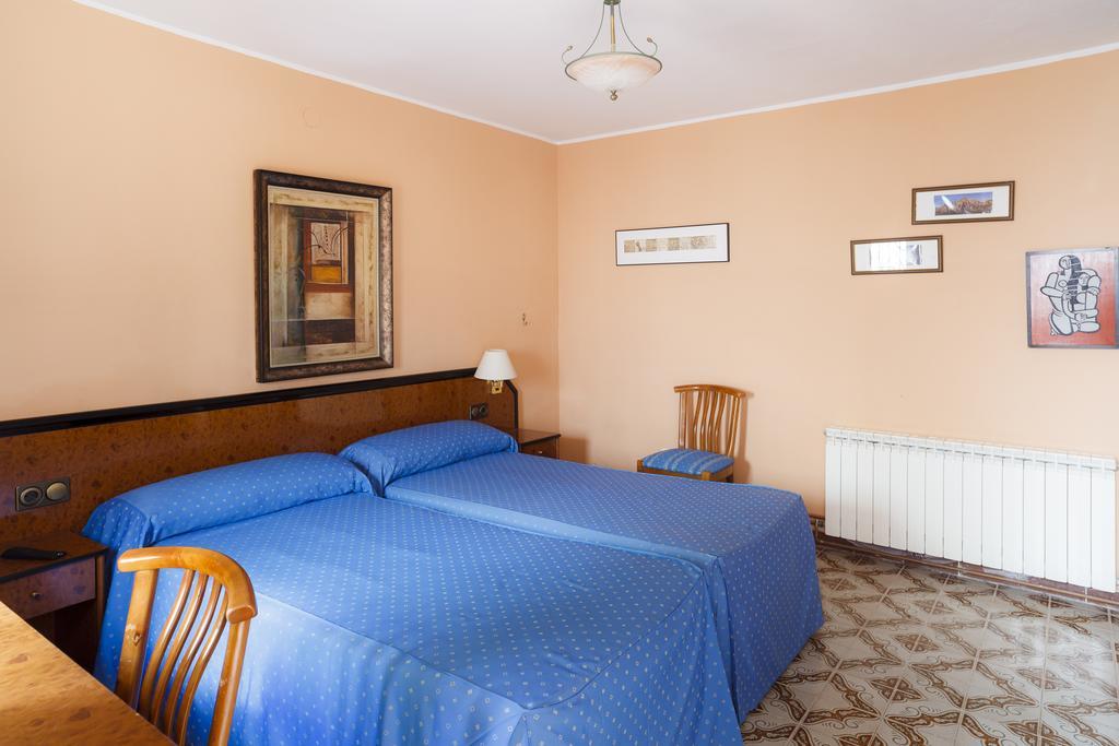 La Casa Del Tio Venancio Pensionat Caracenilla Exteriör bild